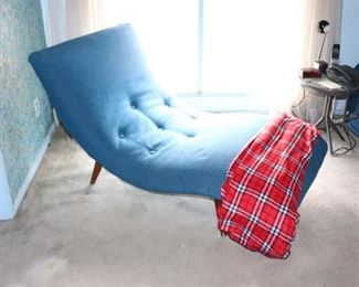 chaise, indoor chaise, MCM