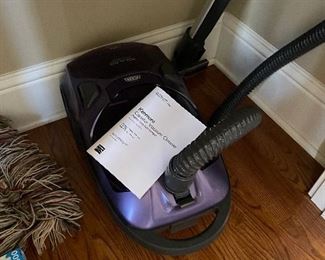 Almost New Kenmore Vac