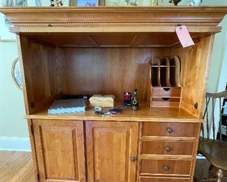 Desk/Entertainment Caninet 