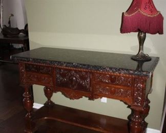 ANTIQUE TABLE
