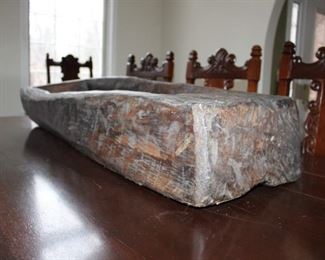 UNIQUE WOOD DISPLAY PIECE