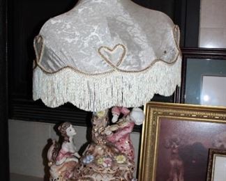 ORNATE LAMP