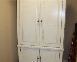ARMOIRE