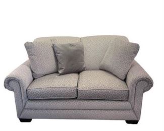 Lot 023-001
La-Z-Boy Contemporary Love Seat