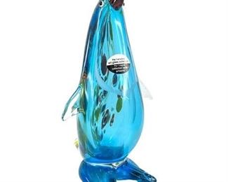 Lot 054
Art Glass Penguin Figurine Sculpture