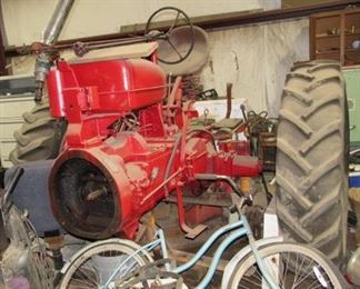 1948 M-Farmall Tractor - All Pieces Are Here But Needs To Be Put Back together