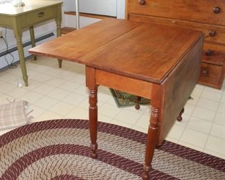 Drop Leaf Table