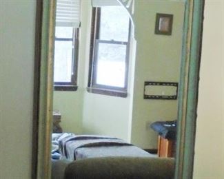 MIRROR