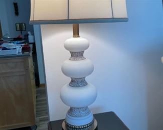 White with gold floral bands 32 inch tall lamp.