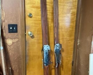 Vintage Hickory Skis in Excellent Condition