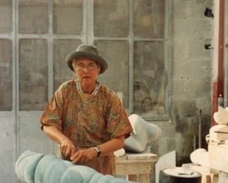 Amalia de Schulthess in Italy at her foundry