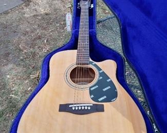 Yamaha EGX 412SC Guitar