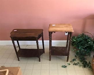 Pair of small side table
