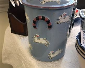 Bunny pot