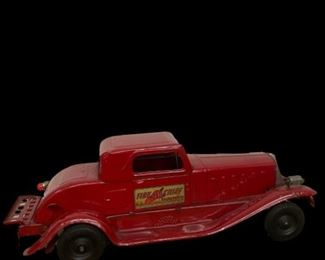 1930s GIRARD Fire Chief pressed steel red working vehicle