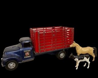 1950s Tonka Farms pressed steel truck and farm animals