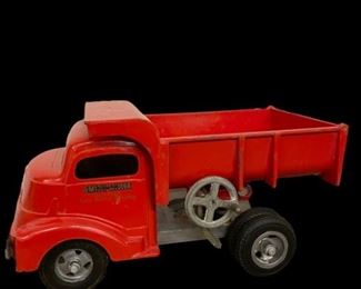 1950s Smith Miller GMC RED crank Dump Truck