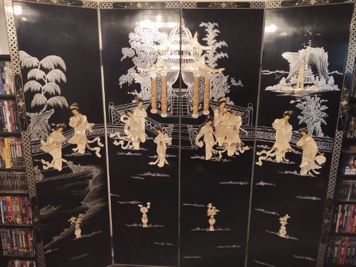 Vintage Chinese Screen 