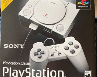 Play Station Game Consoles & Accessories