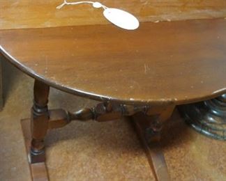 small drop leaf round table