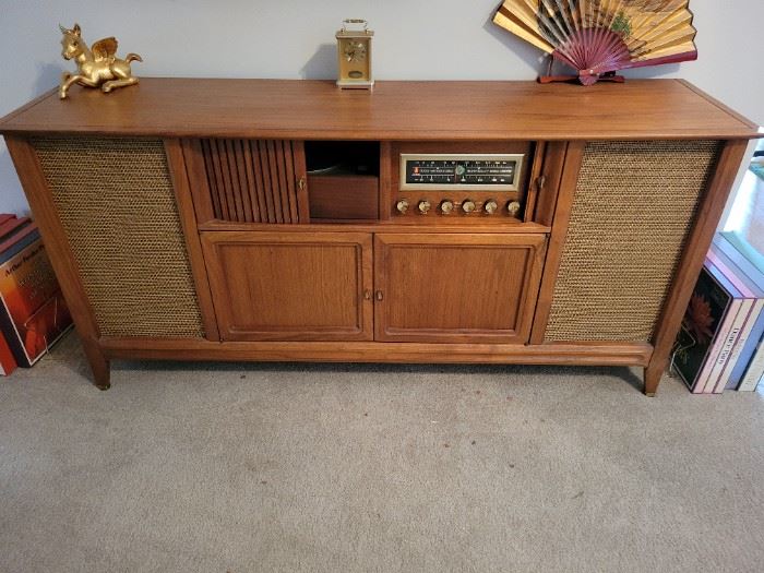 Curtis Mathis Mid-Century AM/FM Console including record player-works great