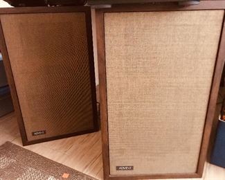  Vintage Advent Speakers 