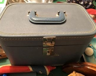 Vintage overnight case 