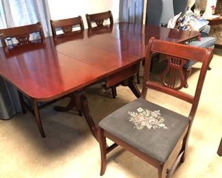 Dining table & chairs
