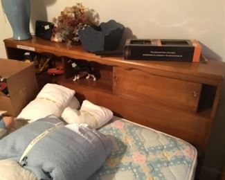 Bookcase Headboard for Full bed