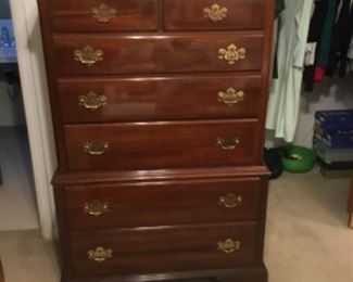 6 drawer chest - matching items in bedroom