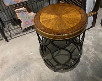 WOOD TOP ACCENT TABLE 24"H X 18"W
WAS $175 NOW $150 