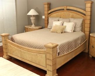 Drexel Heritage Insignia Queen Bed, &
Like New Sealy Mattress & Box
Bedding is not included
This Bed In Great Condition!