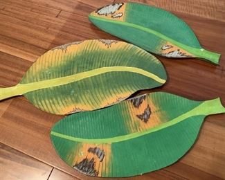 Hand Carved and Painted Banana Leaf Trays