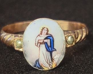 14K Virgin Mary Ring w/ 2 Small Pearls