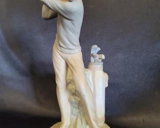 Lladro 11in Golfer Figurine