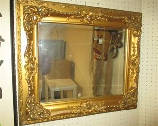 Stunning Gold Gilt Ornate Detailed Mirror