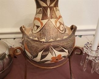 Beautiful 12" art vase with stand has a chip, still nice