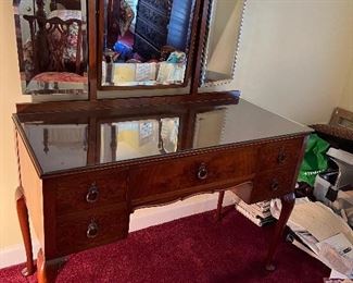Antique Mirror top vanity