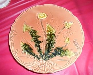 majolica dandelion plate (Baden)
