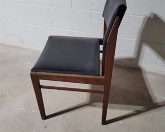 MCM dining room set pictures coming