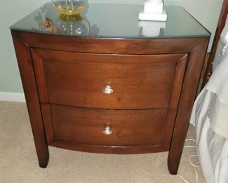 Bedside table, excellent condition