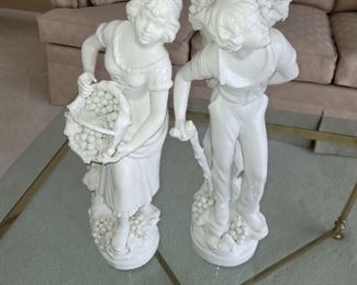 Pair of Italy porcelain figurines