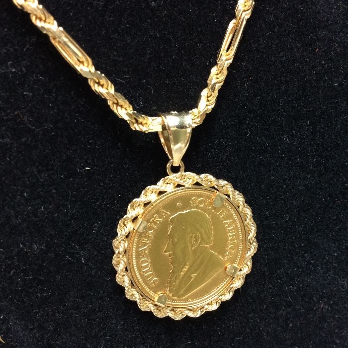 1/4 OZ. GOLD KRUGERRAND COIN YEAR 2000
ON 14KT GOLD ROPE CHAIN, 28g TOTAL WEIGHT
