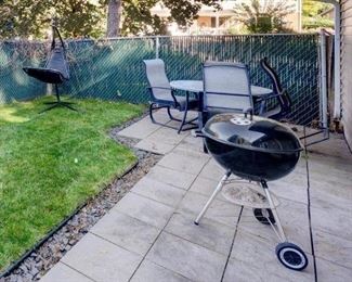 GRILL - PATIO TABLE - 