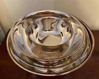 $45 - LOT 66 - Set of 4 Revere bowls. Oneida, 10 inches, Gorham, 9 inches, unmarked, 8 inches, International Silver, 5 inches.