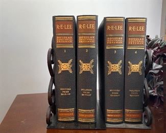 4 volumes R.E.Lee by Douglas Southall Freeman 