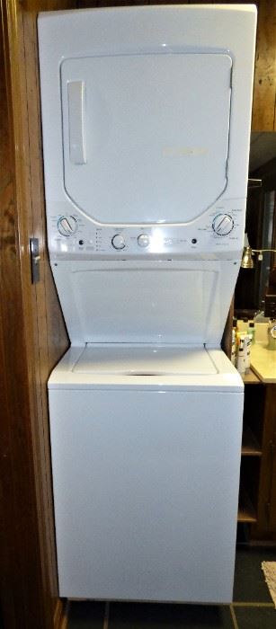 GE Stackable Washer Dryer Set