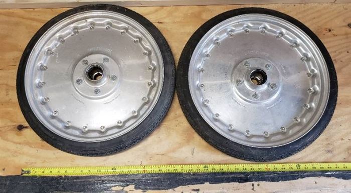 Pair of Dragster Center Line 17in rims with Cheng Shin tires