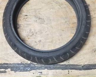 New Bridgestone Battles BT014F RADIAL 120/70ZR17M/C (58w) Front Motorcycle Tire