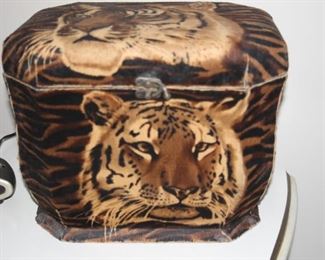 Tiger theme  jewelry box.